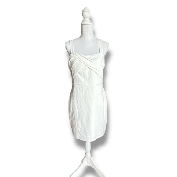 Sweetest Moments Ivory Ruched Bodycon Lulu's Dress Size Large NWT - Picture 1 of 8